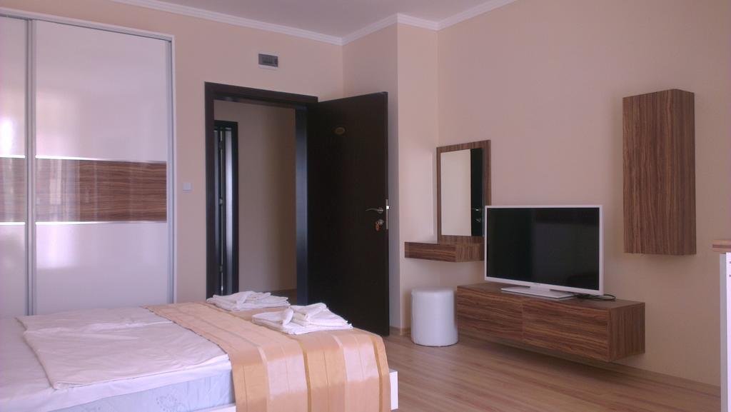 Bahami Residence Солнечный берег Экстерьер фото